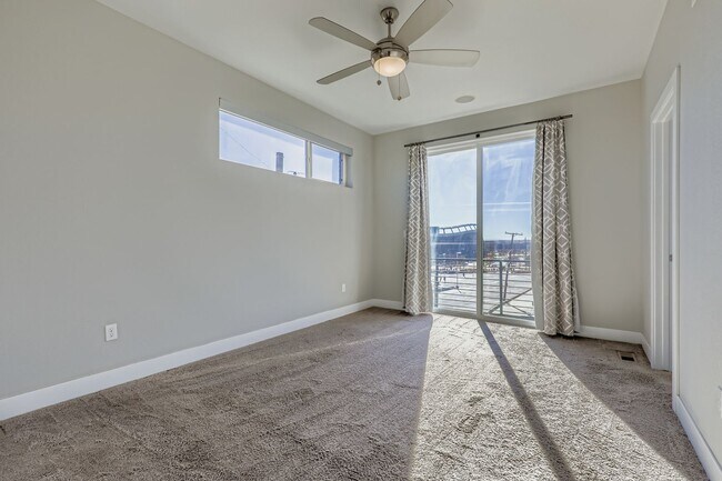 Building Photo - 2851 W 21st Ave