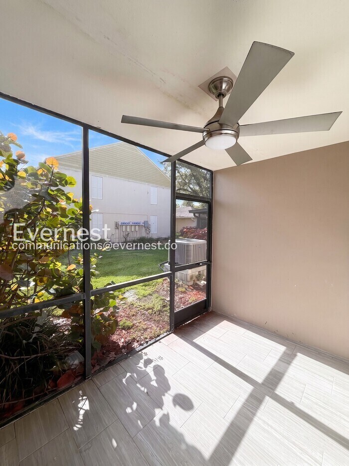 Building Photo - 13601 Frigate Ct