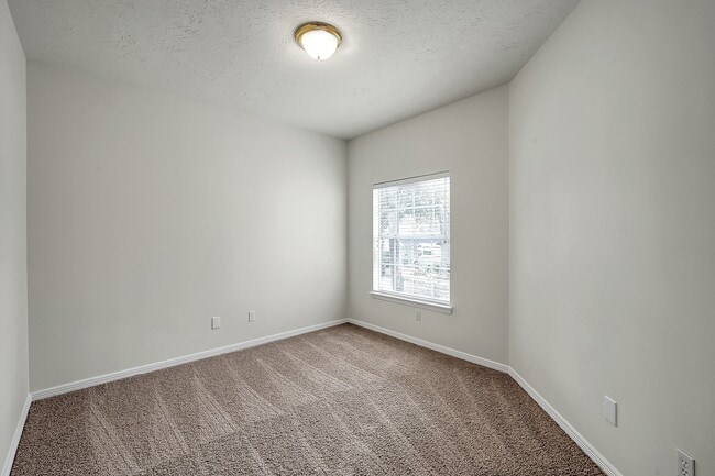 Building Photo - 53 N Peaceful Canyon Cir