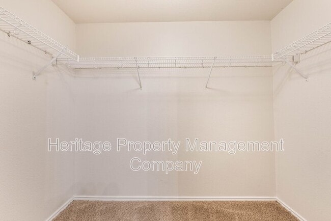 Building Photo - 6402 Candleview Ct