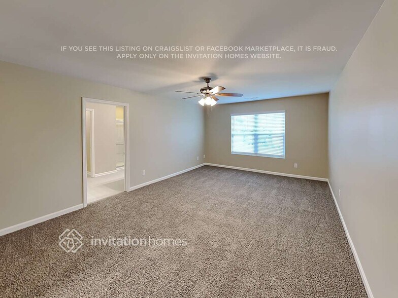 Building Photo - 956 Lilfield Ln