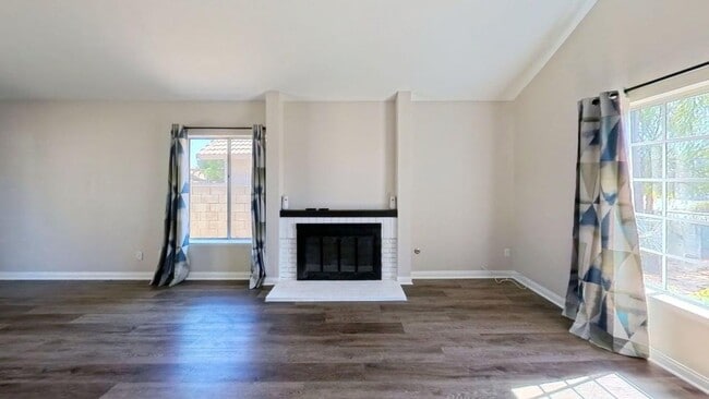 Building Photo - 12658 Heartleaf St