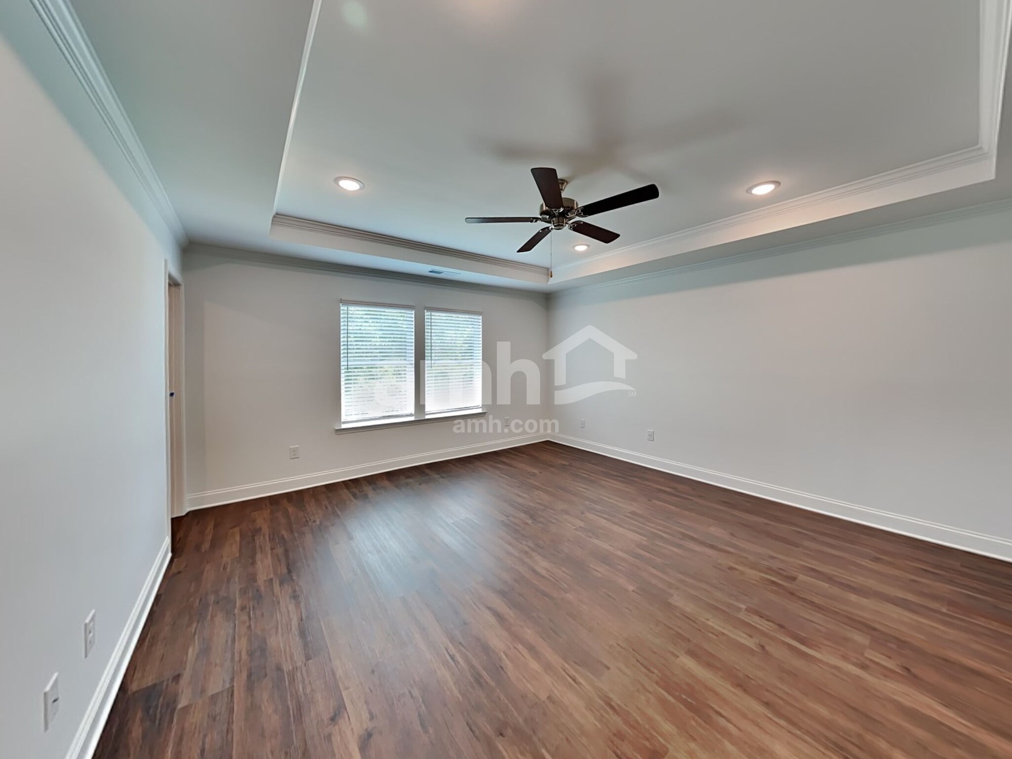 Building Photo - 163 Pecan Dr