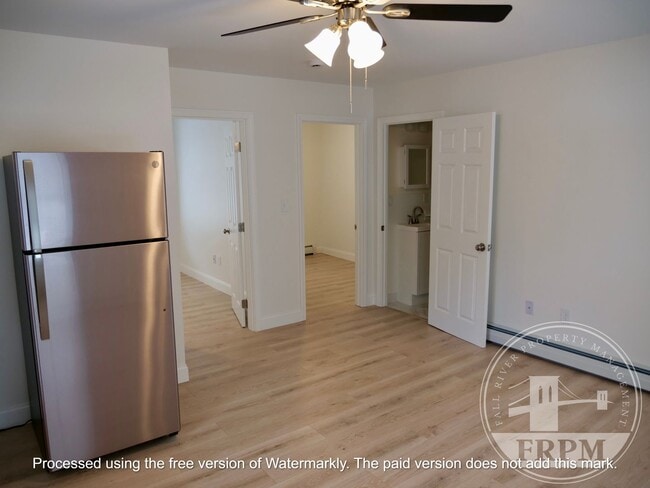 Building Photo - 99 Orange St