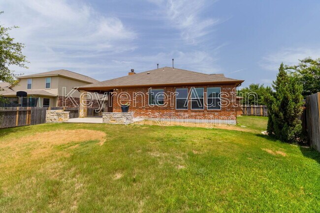 Building Photo - 188 Orchard Hill Trail