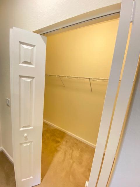 Building Photo - 221 Greenwich Cir