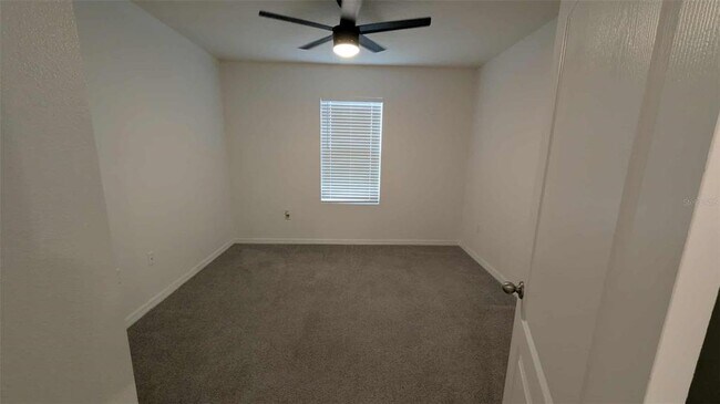 Building Photo - 33436 Country House Dr