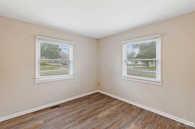 Building Photo - 1420 Broadview Ct