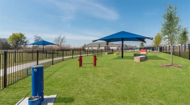 Building Photo - 5135 Bancroft Dr