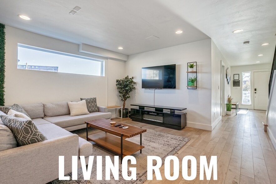 Building Photo - 3044 N Speer Blvd