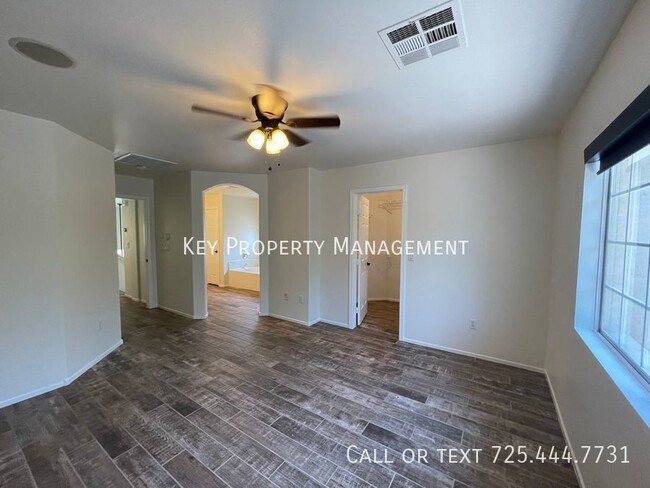 Building Photo - Summerlin Gated 3 Bedroom Home with Pool