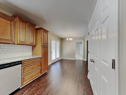 Building Photo - 1518 Hawkcrest Ln