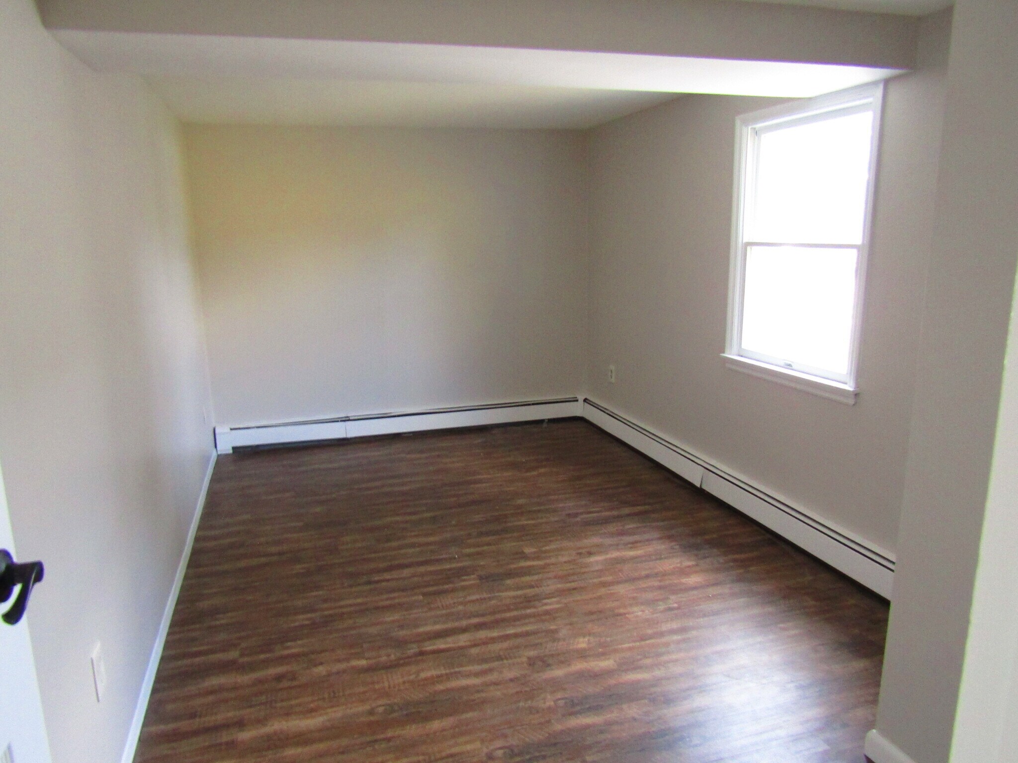 Building Photo - 16 Imperial Dr