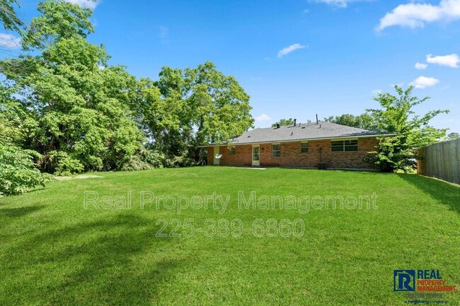 Building Photo - 7514 Kings Hill Ave