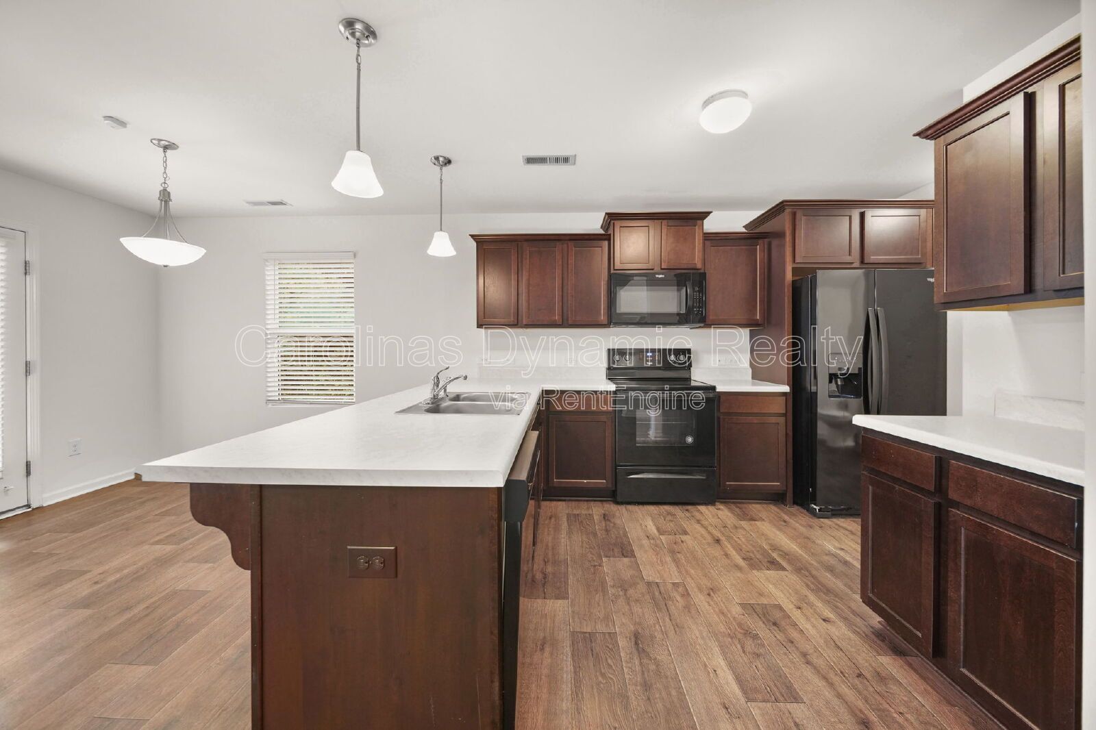 Building Photo - 1025 Newfound Hollow Dr