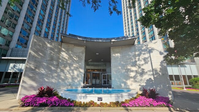 Primary Photo - 3600 N Lake Shore Dr