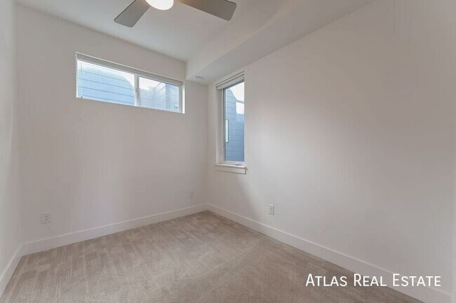 Building Photo - 2016 N Bryant St