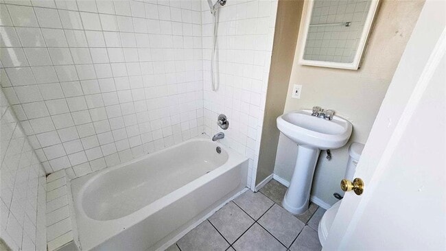 Building Photo - 1133 N Purdue Ave