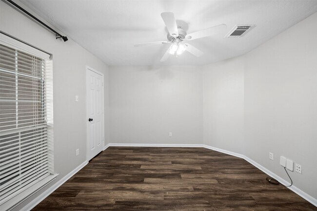 Building Photo - 58 N Delta Mill Cir