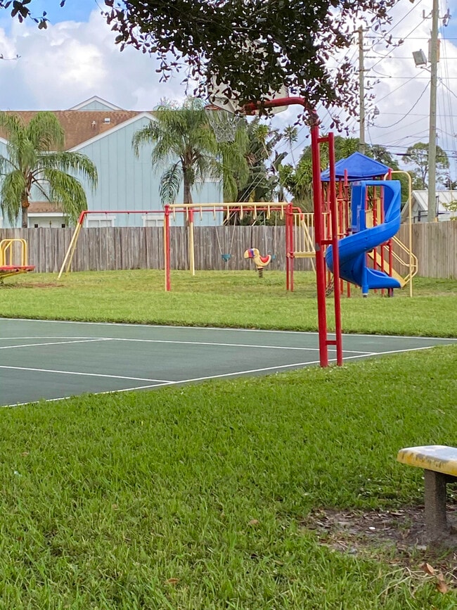 Building Photo - 6183 Riverwalk Ln