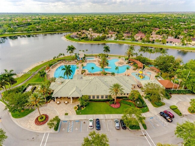 Building Photo - 1877 Aspen Ln