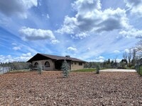 Building Photo - Looking for a home w/ property??