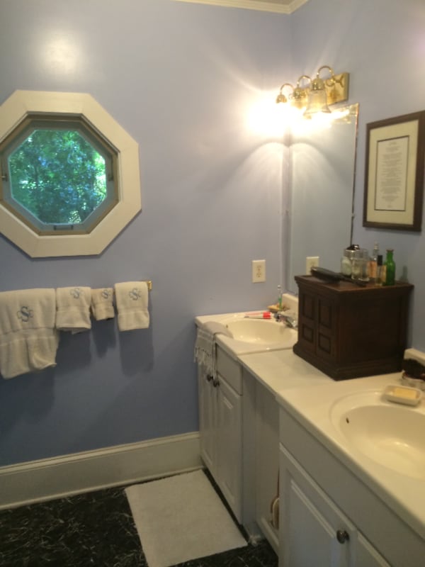 Building Photo - 2408 Bedford Ave