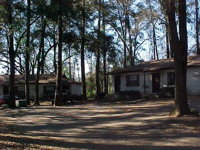 Building Photo - 2540B Bilbrey Dr.