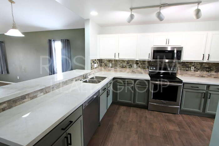 Building Photo - 16755 W Desert Bloom St