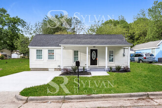 Building Photo - Cute 3BR 2BA Home for You