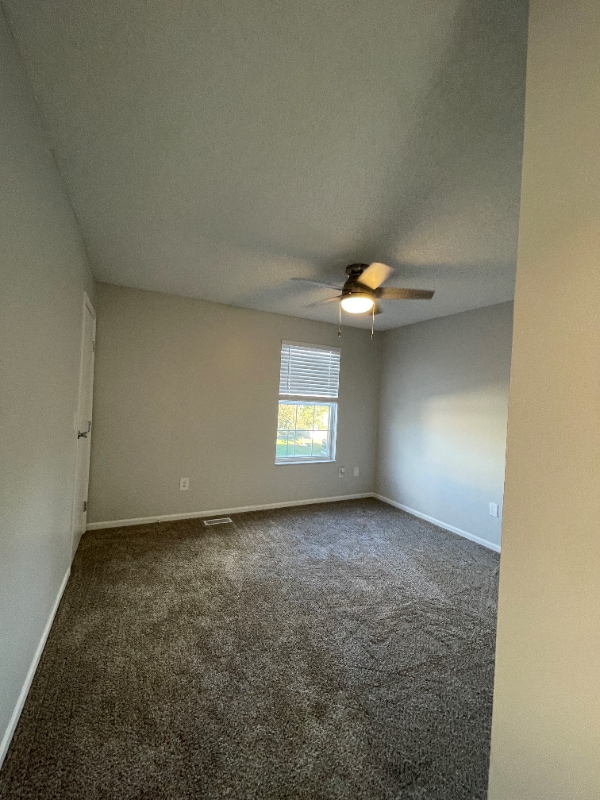 Building Photo - 1697 Ridgebury Dr