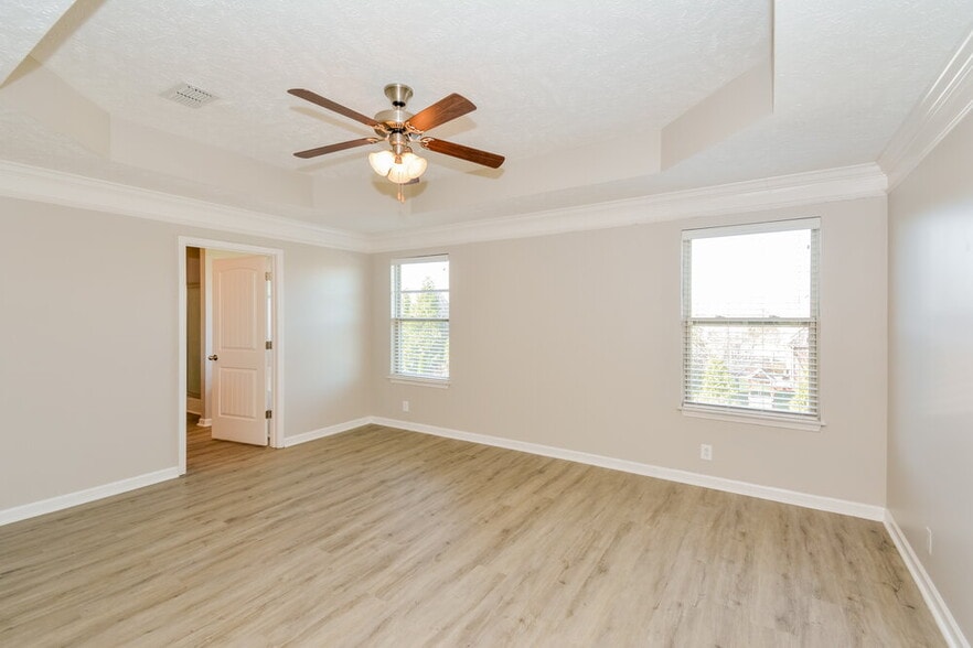 Building Photo - 3512 Oval Hesson Lane