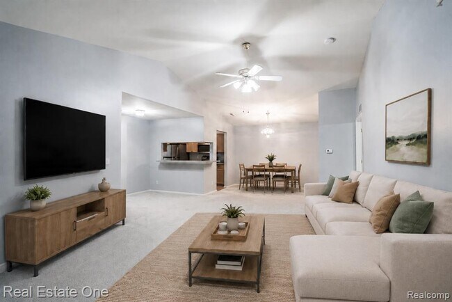 Building Photo - 44770 Marigold Dr