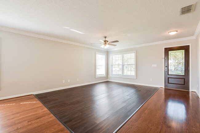 Building Photo - 4716 Barbados Loop