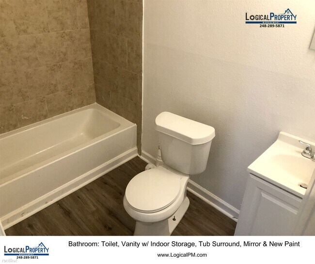 Building Photo - 1 br, 1 bath House - 15000 Greenfield Rd # 13