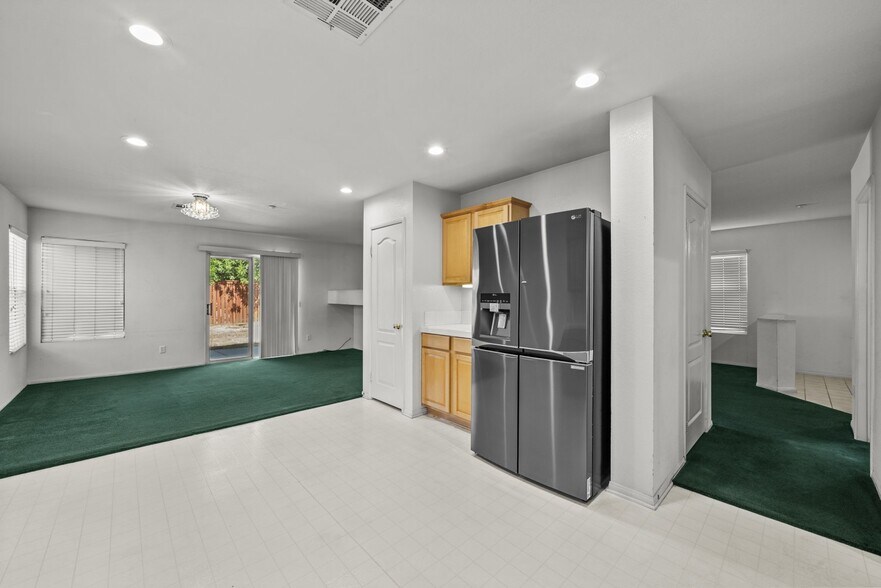 Building Photo - 13149 Alta Vista Way