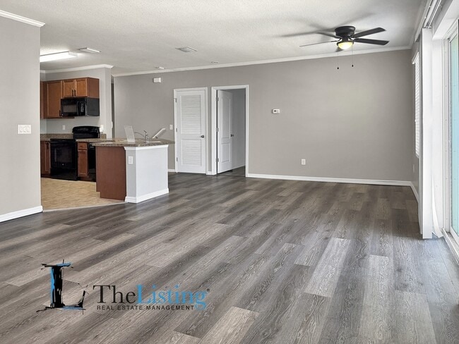 Building Photo - 803 Ashentree Dr