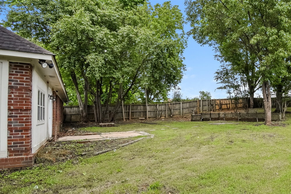 Building Photo - 6768 Ann Marie Cove