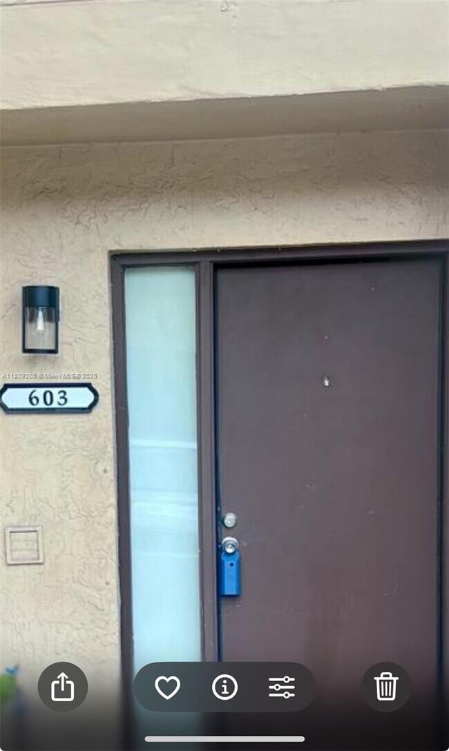 Primary Photo - 6866 NW 173rd Dr