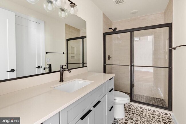 Building Photo - 2401 Frankford Ave