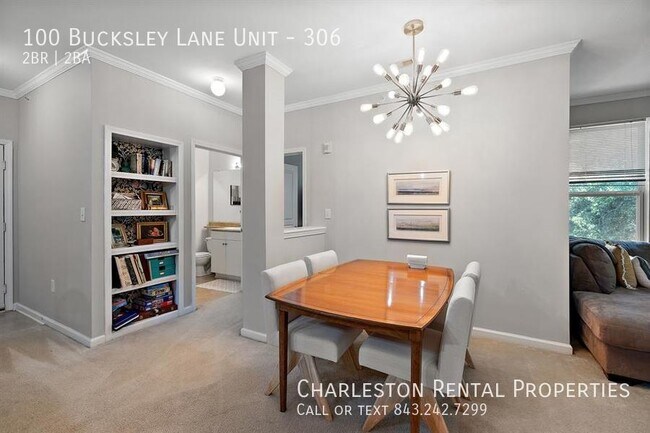 Building Photo - 100 Bucksley Ln