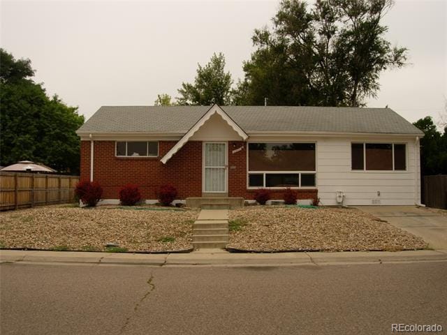 Primary Photo - 11071 Emerson St