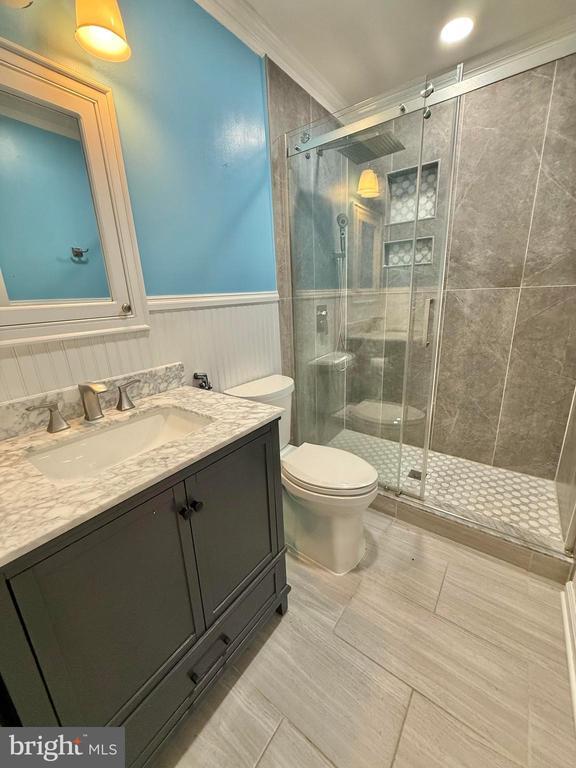 Building Photo - 7773 Shootingstar Dr