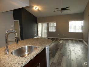 Building Photo - 2850 N Oakland Forest Dr