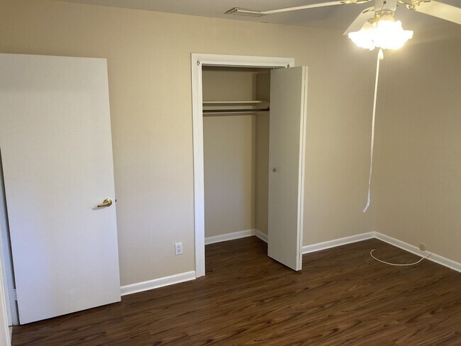 Building Photo - 7559 Proxima Rd