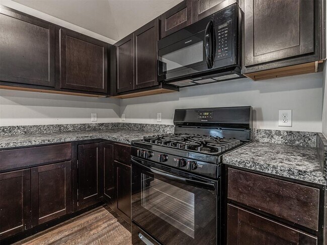 Building Photo - 1125 S Appaloosa Ln