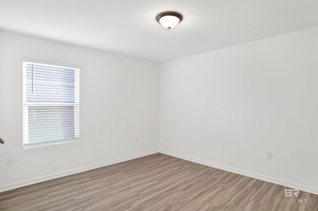 Building Photo - 32062 Lyon Rd