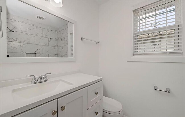 Building Photo - 5138 Danfield Dr