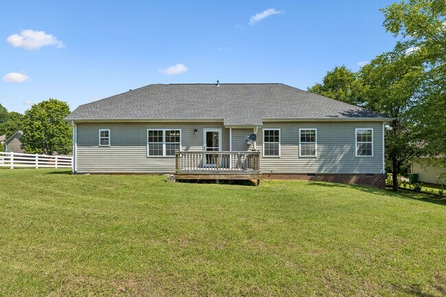 Building Photo - 2601 Danbury Cir