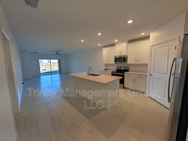 Building Photo - 10754 Gable Dig Lp